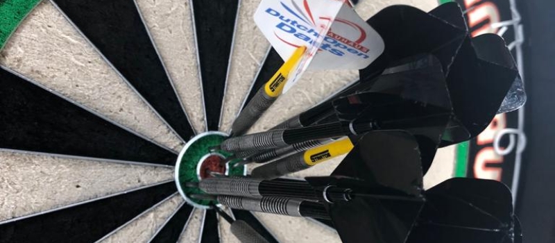 De bull vol met goede dartpijlen